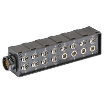 Stage box audio in materiale plastico antiurto con 12 prese pannello XLR 3P NEUTRIK + 4 spine pannello XLR 3P NEUTRIK e connetto