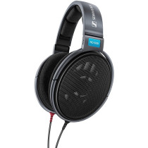 HD 600